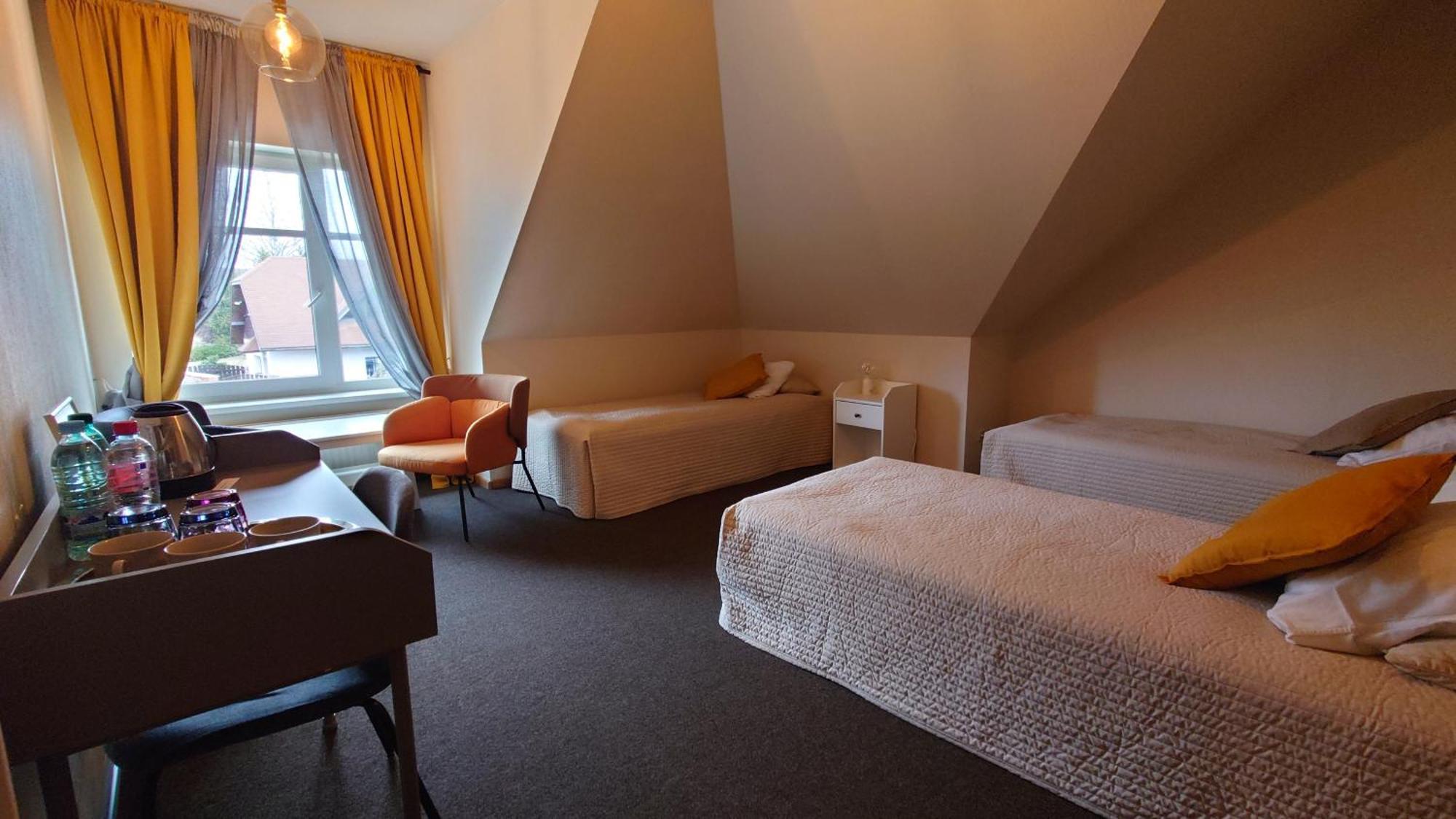 Guesthouse Cetri Veji Turkalne Eksteriør bilde